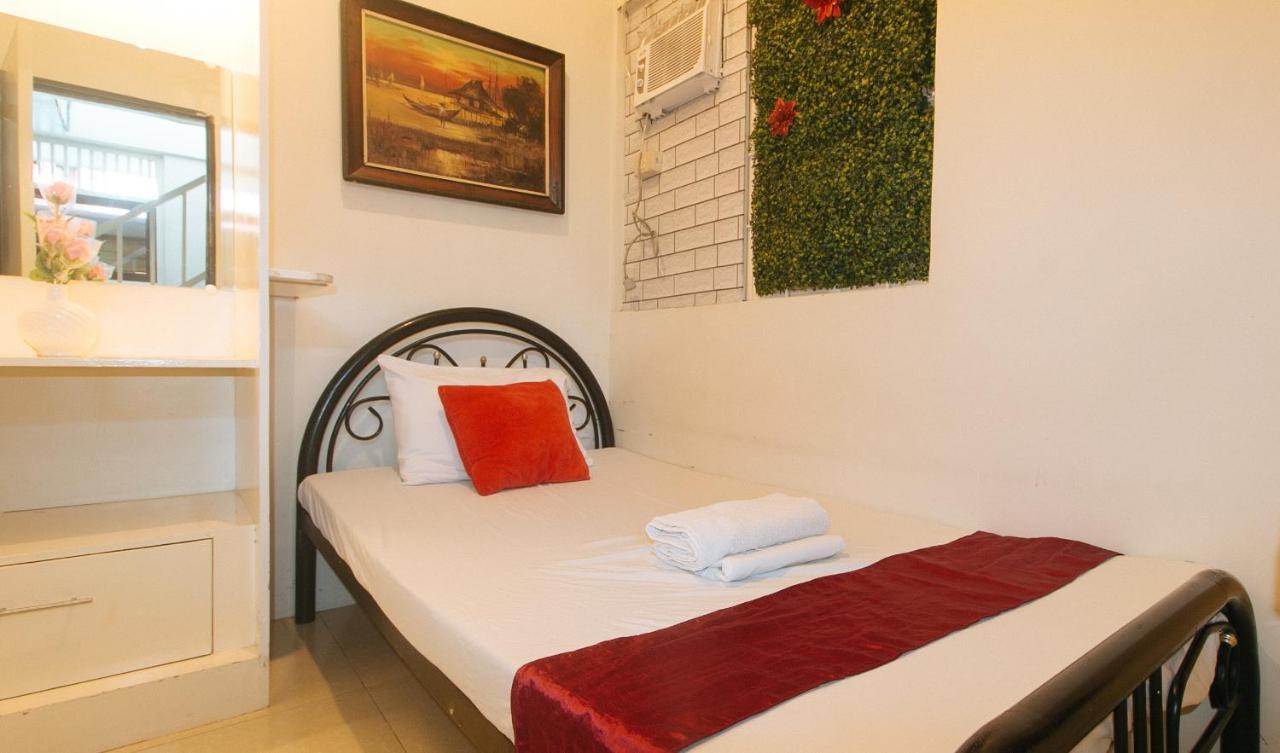 Nearest Hostel Pasay City By Reddoorz Bagian luar foto