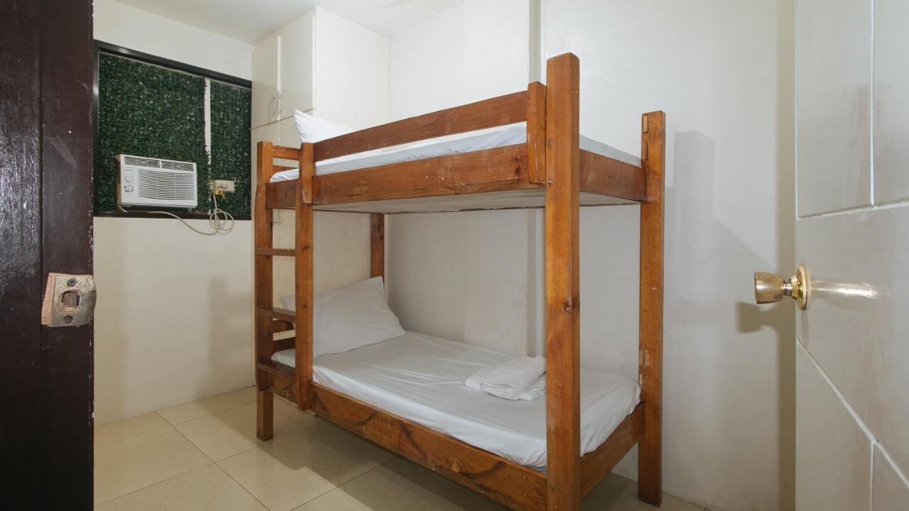 Nearest Hostel Pasay City By Reddoorz Bagian luar foto
